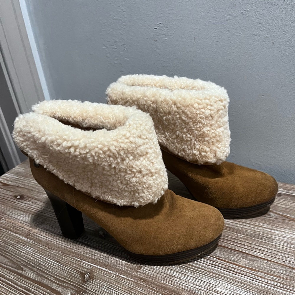 UGG Dandylion Booties